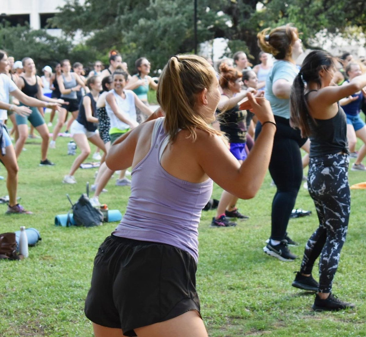 Workout with Swift Fit Events for FREE tonight at Republic Square. The class starts at 6pm so don't miss out!