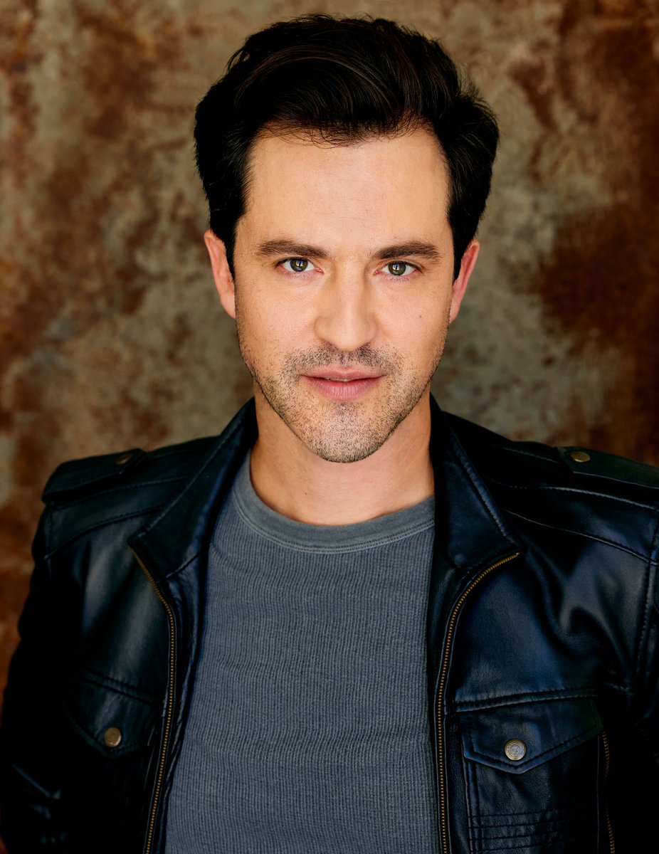 NEW Adult Acting Studio with Theo Devaney: Scene Study, On Camera &amp; More! - mailchi.mp/lunastage/adul…