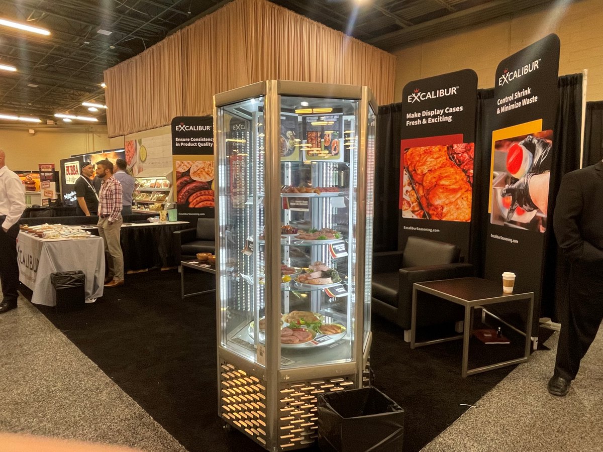 ExcalSeasoning's tweet photo. Convention and trade show season kicked into high gear in March. From the @MeatInstitute's #meatconference to the Michigan Meat Association Inc. Convention, we've been catching up with longtime partners and making new friends.  #tradeshows #conventions #MeatProcessors #seasonings https://t.co/rT6WbmIKCF