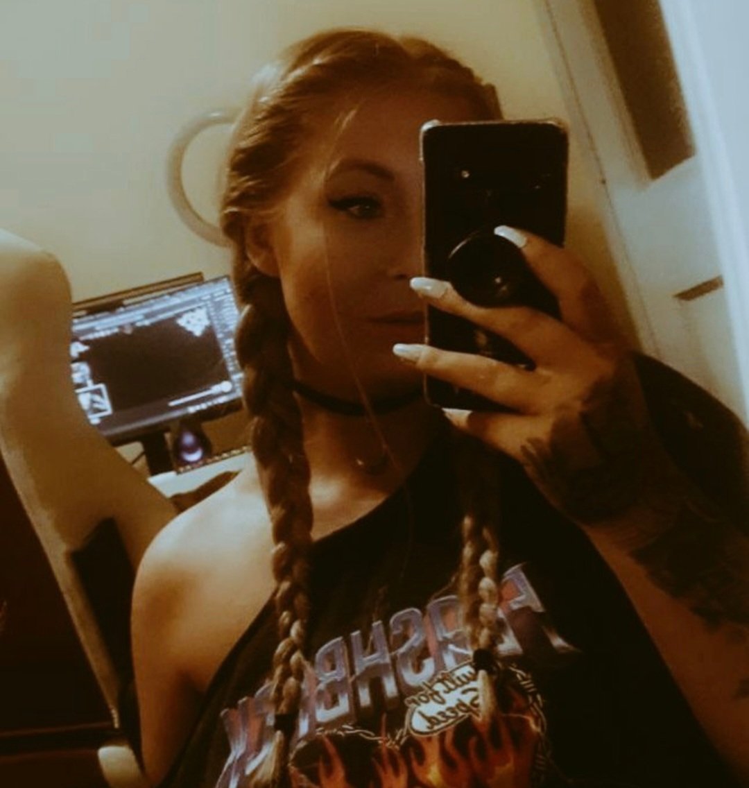 Kdizzlin tweet media