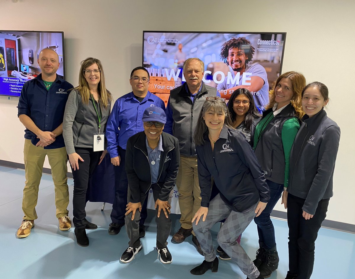 CCATInc's tweet image. #workforceofthefuture meets #CTManufacturing Students, job seekers, employers, educators, parents &amp;amp; community partners packed the house last week for 2nd Annual Career Expo. Lots of positive feedback, incl. #internship &amp;amp; #job offers! #career #MadeinCT #manufacturing #technology