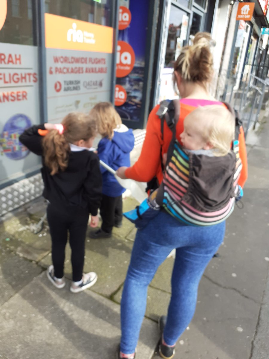 A huge thank you to <a href="/theauntyjis/">Aunty Jis</a> for organising today's litter pick- great support from local community as always! <a href="/LevyCllrs/">Levenshulme Councillors</a> #keepmanchestertidy #greatbritishspringclean