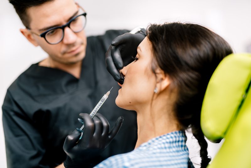pspmag's tweet photo. Want to create an individualized treatment plan for your patients? Galderma's new simulation tool for injectables allows you to evaluate and tailor treatment plans with ease! https://t.co/uXivZhd8cC #Galderma #injectables #plasticsurgery #simulationtool #augmentedreality https://t.co/RHMJzBUVzo