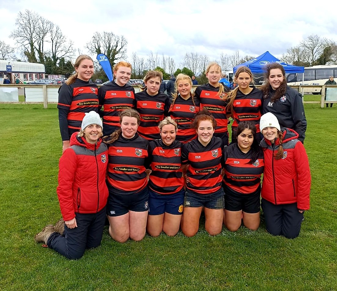 Season finale at today's rugby blitz final. Well done on a tightly fought competition girls. Not our day today...but still Midlands champions! 👏@NiallKane4 <a href="/PatG09/">Patsy Gorman</a> <a href="/dermot_tierney/">Dermot Tierney</a> <a href="/offalylocalnews/">Offaly Local News</a> <a href="/leinsterrugby/">Leinster Rugby</a>