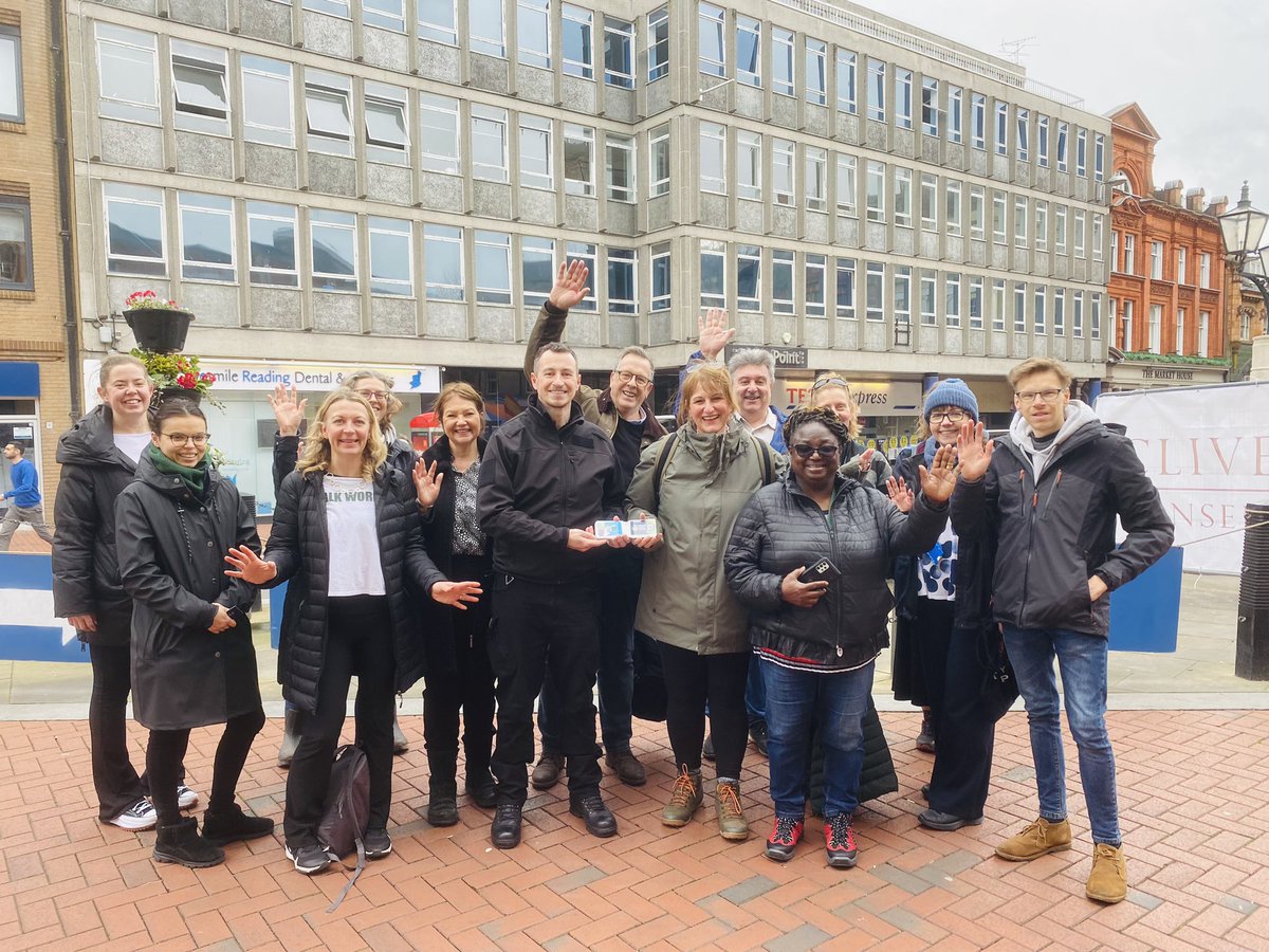 We had the pleasure of joining #WalkWorks in Reading today where we walked & talked with participants discussing all things BTP, promoting #RailwayGuardianApp, Independent Advisory Groups and #Text61016

Thank you for having us and we looking forward to joining you all again soon