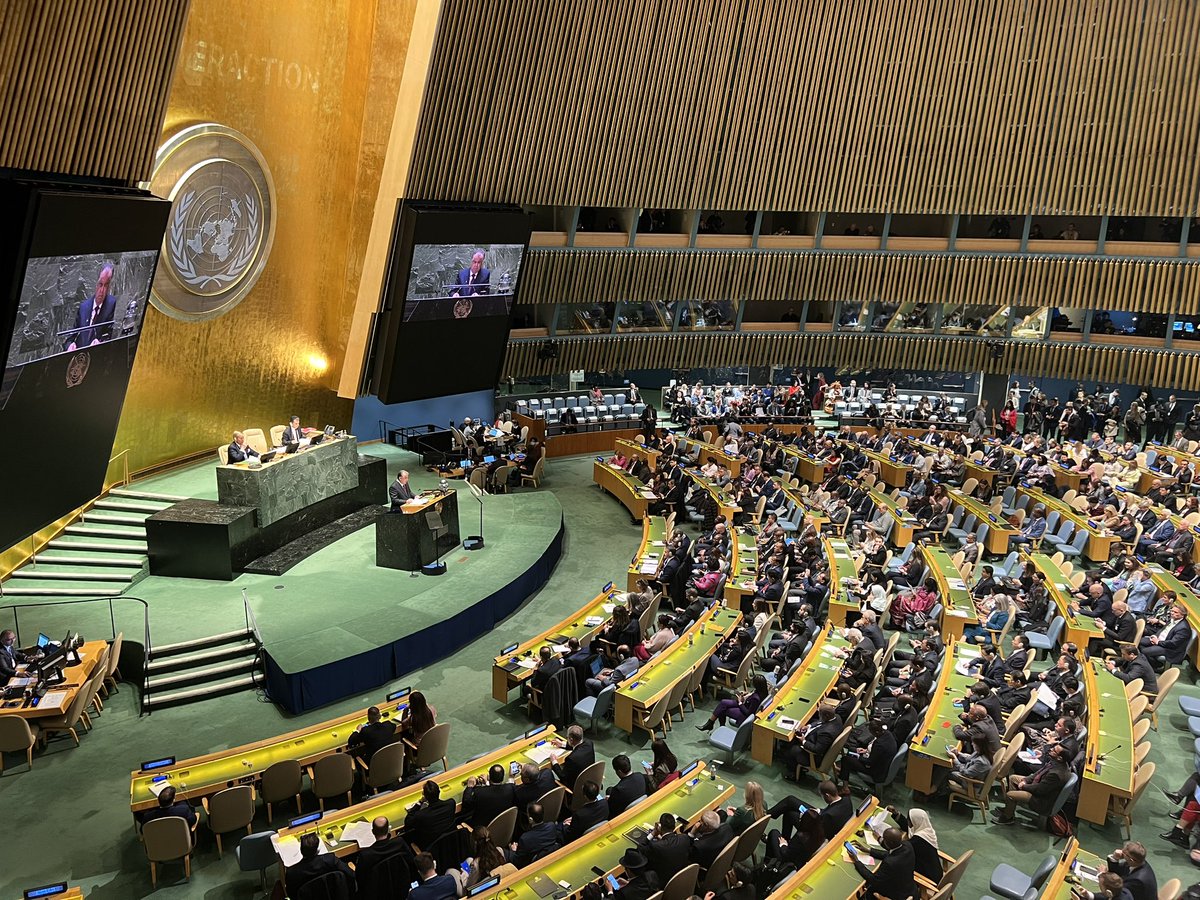 nikahang's tweet image. امامعلی رحمان رئیس جمهوری تاجیکستان اولین سخنران اجلاس است. #UNWater2023Conference #WaterAction