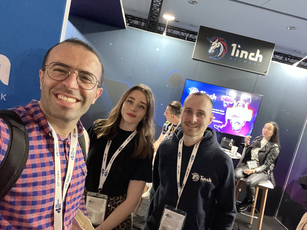 morchinas's tweet photo. Great meeting 1inch team at Paris blockchain week 2023 🚀 https://t.co/RnezhFfkfc