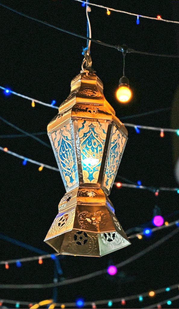 MAnask25's tweet photo. Allah Pak #رمضان_المبارك ky sadqay mery or Tamam muslamano ky gunaho ko maaf farma or Jo bimer Hein unko sehet ata farma or humein Ramadan Kareem ky pory Rozy or tarweh parny ki taufeq ata farma (Ameen)
Ramzan Mubarak 🌙
#رمضان_على_السعودية 
#Ramzan2023 https://t.co/bD2lRRMWAz