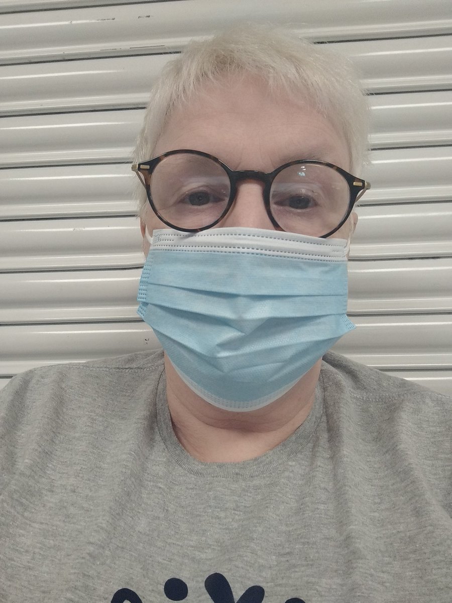 salz_64's tweet photo. Waiting for my monthly Denosaub injection #Cancer #incurablecancer  #patient https://t.co/fMaSo8tYRj