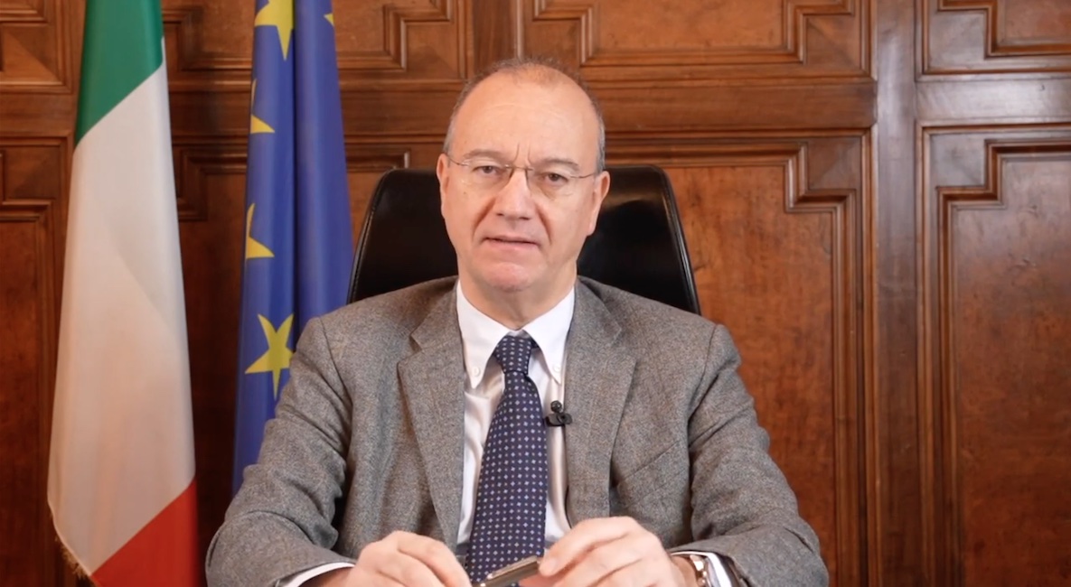 Redazione_ROARS's tweet image. Insegnanti tutor, aumento di 124 euro al mese per gli insegnanti, fondo nazionale finanziato dalle imprese, sperimentazioni con 10 alunni per classe contro la dispersione: la scuola del merito secondo il Ministro @G_valditara #10yearsofRoars roars.it/giuseppe-valdi…