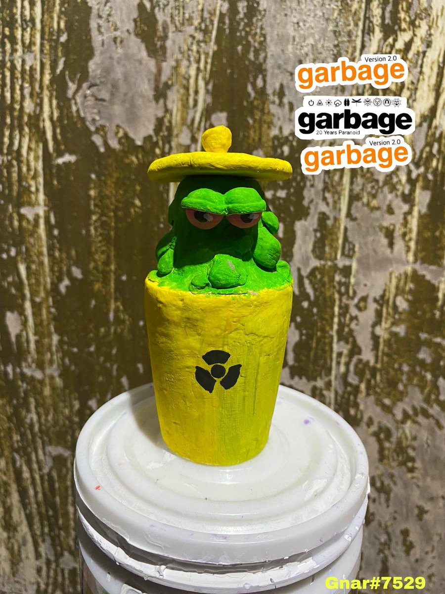 sproutsaur's tweet photo. Its always the combination of being 
T O X I C and T R A S H 🤮🫨

@garbagefriends 
@_typicalfriends 
@TypicalMT 
@DoffyNFTs 
@MotionMarkus 
🟢Gnar#7529🟢 https://t.co/eXI9k8iFjb