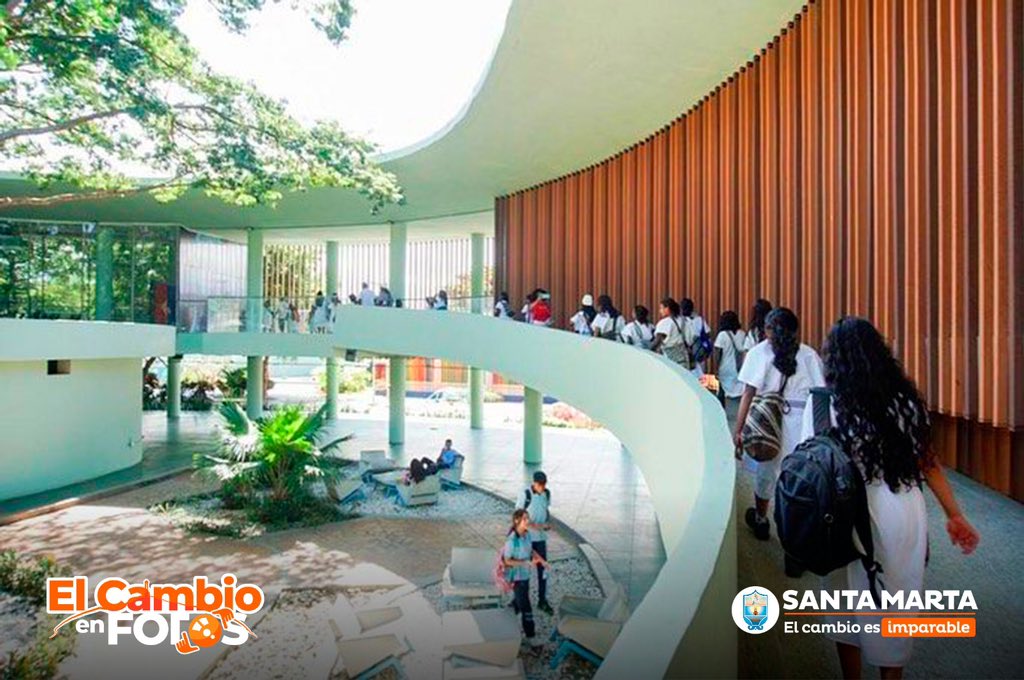 SantaMartaDTCH's tweet photo. #ElCambioEnFotos| 🖼️

📍Megabiblioteca 500 años 

La mega es un espacio para todos los samarios, te invitamos a adentrarte en la lectura y disfrutar cada espacio de esta maravillosa obra. 

¡Los juegos y libros esperan por ti! https://t.co/DaLygmYdWw