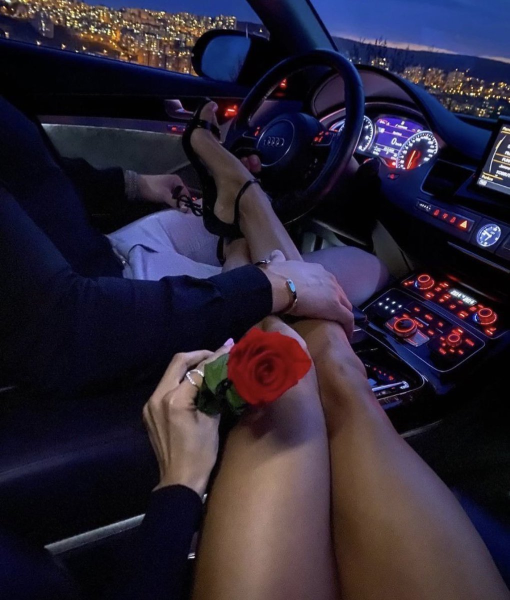 IntimacyDaily's tweet photo. date nights >>> https://t.co/SDjXKdgOP2