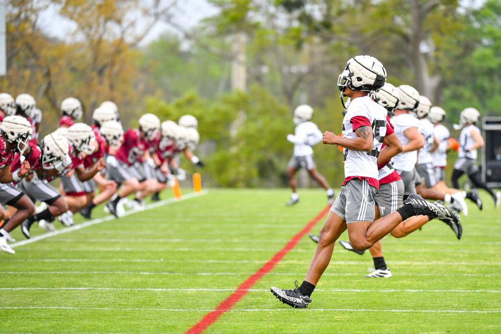TroyRecruiting's tweet photo. ⚔️ L O V E ⚔️ https://t.co/kviykwyT5b