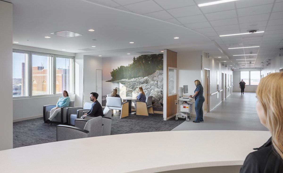 HasenstabArch's tweet image. The @SummaHealth Juve Family Behavioral Health Pavilion that we designed in collaboration with @PerspectusArch has opened its doors - take a look inside: hasenstabinc.com/our-work/behav…

 #behavioralhealth #behavioralhealthdesign