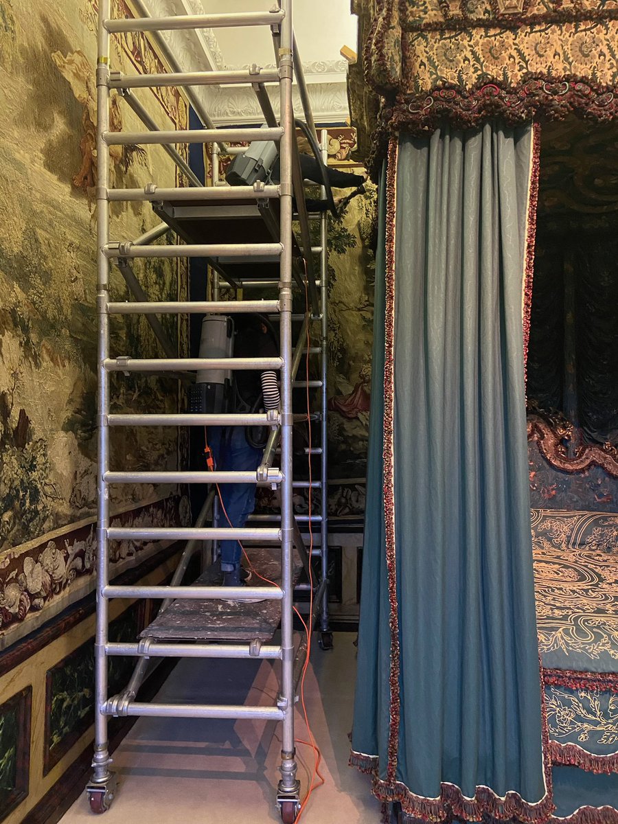 Landi_company's tweet image. @burghleyhouse is open for 2023! We have been busy behind the scenes getting the #staterooms ready for opening. This year we took the opportunity to deep clean the Queen Elizabeth bed, allowing us to get up close to the rarely seen elements of the interior #textileconservation