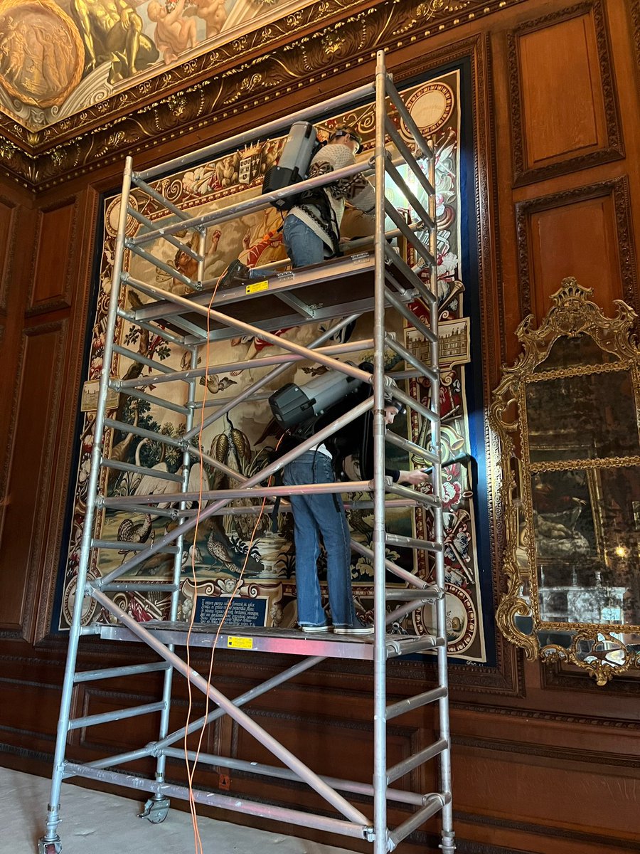 Landi_company's tweet image. @burghleyhouse is open for 2023! We have been busy behind the scenes getting the #staterooms ready for opening. This year we took the opportunity to deep clean the Queen Elizabeth bed, allowing us to get up close to the rarely seen elements of the interior #textileconservation