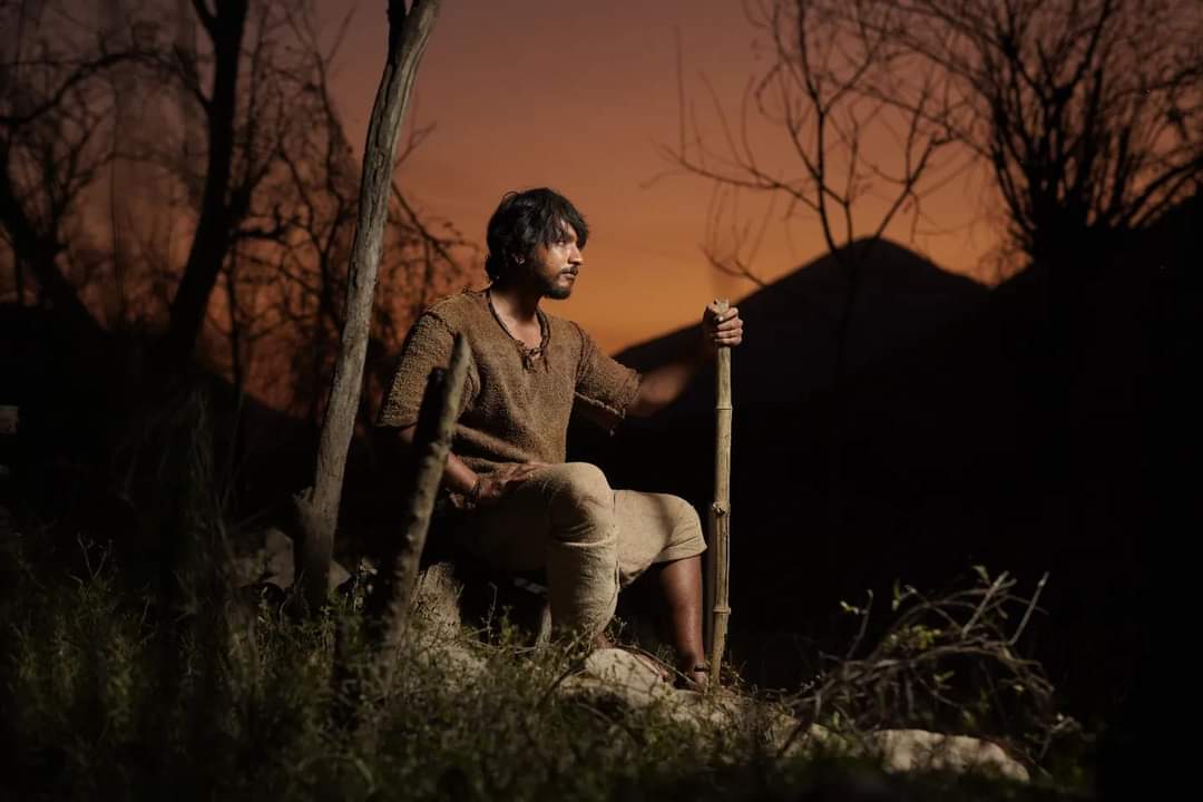 Gopi_Thiraviyam's tweet photo. 1️⃣Million+ organic views within 24 hrs. Arousing more traction 

#1947AUGUST16 Trailer 
🔗 https://t.co/xOlnTQ0bdb

In theatres from 7th April

#GauthamKarthik #GK17 
@Gautham_Karthik @DoneChannel1 https://t.co/hrWBL1jRHD