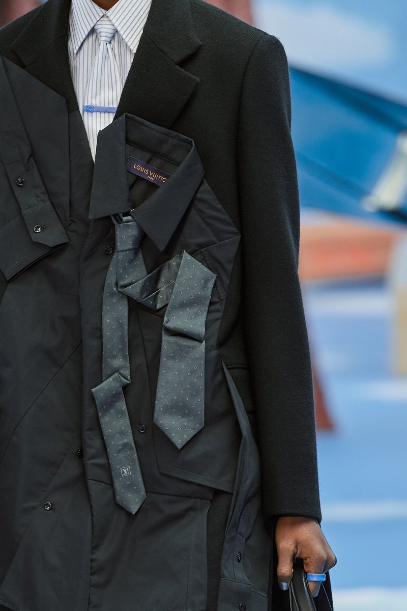 boymolish's tweet photo. I will always be obsessed with Louis Vuitton Fall 2020 menswear https://t.co/06qny8Pc4Z