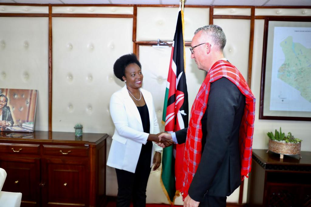 Soipan Tuya E.G.H tweet media