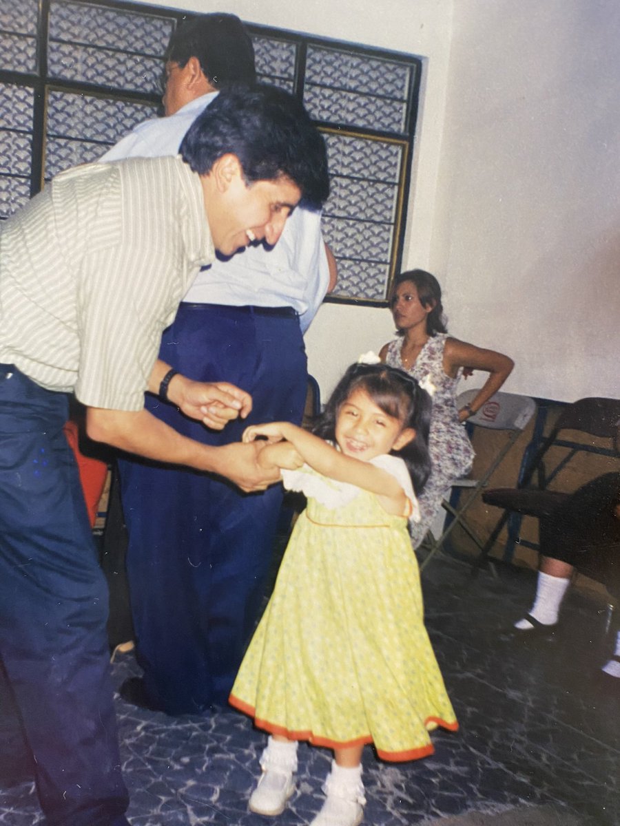 __cluuh__'s tweet photo. Mi viejito precioso me has dejado un vacío enorme en el corazón pero se que ya no estás sufriendo y ahora tendré a mi angelote cuidándome, te amo toda una eternidad, vuela alto mi guerrero 🕊️🤍 https://t.co/YLlw64NhCs