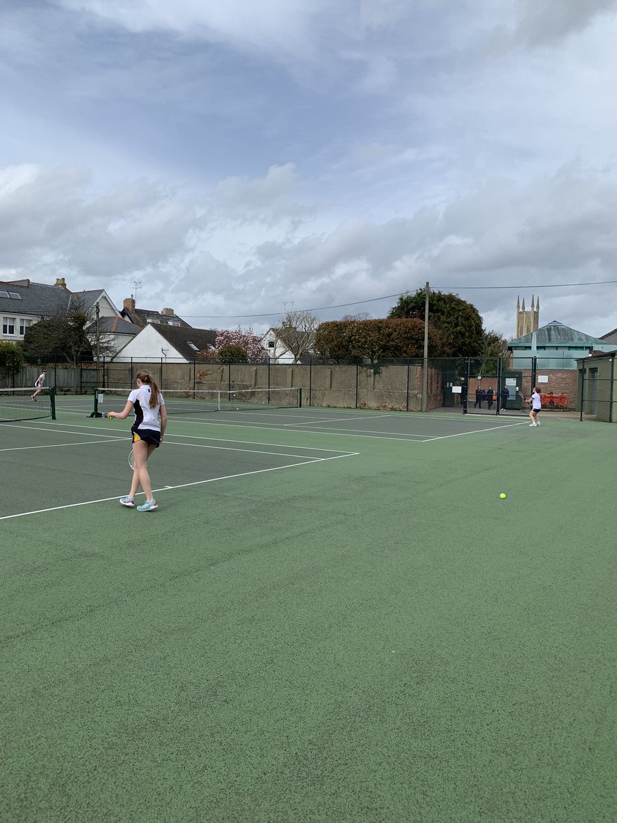 First round of the #AberdareCup today <a href="/cheltladiescoll/">Cheltenham Ladies' College</a> 🎾 #SECSport #SECTennis #thisgirlcan