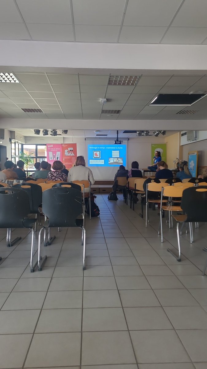 ABeaujeard's tweet photo. Événement départemental TSA, 1er temps en présentiel. 70 PE, AESH, Perdir à la rencontre des personnels de santé et enseignants spécialisés https://t.co/8mDqwJ5ulx