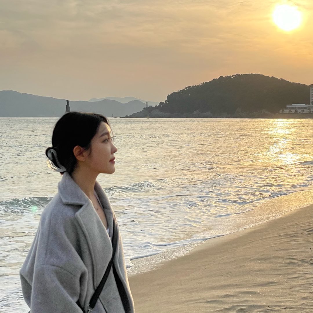 [📸] foto de perfil update.

 #MINSEO
 #AZER #아제르