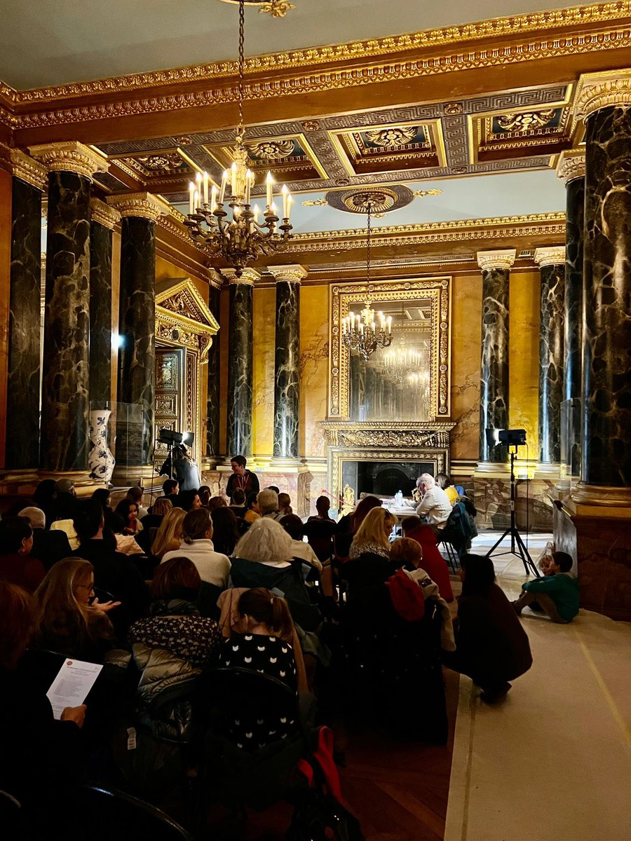 Grand merci au <a href="/canope_77/">Atelier Canopé 77</a>  pour l’organisation d’une finale départementale des Petits champions de la lecture cet après-midi dans un endroit prestigieux : <a href="/CFontainebleau/">Château de Fontainebleau</a> !
Bravo à Nolwen, une finaliste au cœur de l’Histoire 🏰