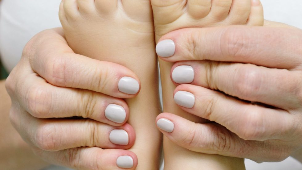 HealingLightFA's tweet photo. Acupressure is an ancient healing technique that involves applying pressure to certain points on the body to stimulate the body’s natural healing abilities. 

Read more....

https://t.co/8esskMOVf2 https://t.co/yzrhnxHCaN