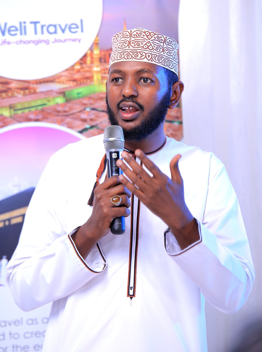 Ramadan is a time to detach from worldly distractions and focus on our relationship with Allah. Let's take a break from social media and spend more time in prayer and reflection. ~ Imam Muhammad Abdulweli #Ramadan #SocialMediaBreak #Prayer
