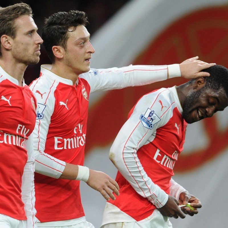 TD Más on Twitter: "Los buenos tiempos de Mesut Ozil y Joel Campbell en