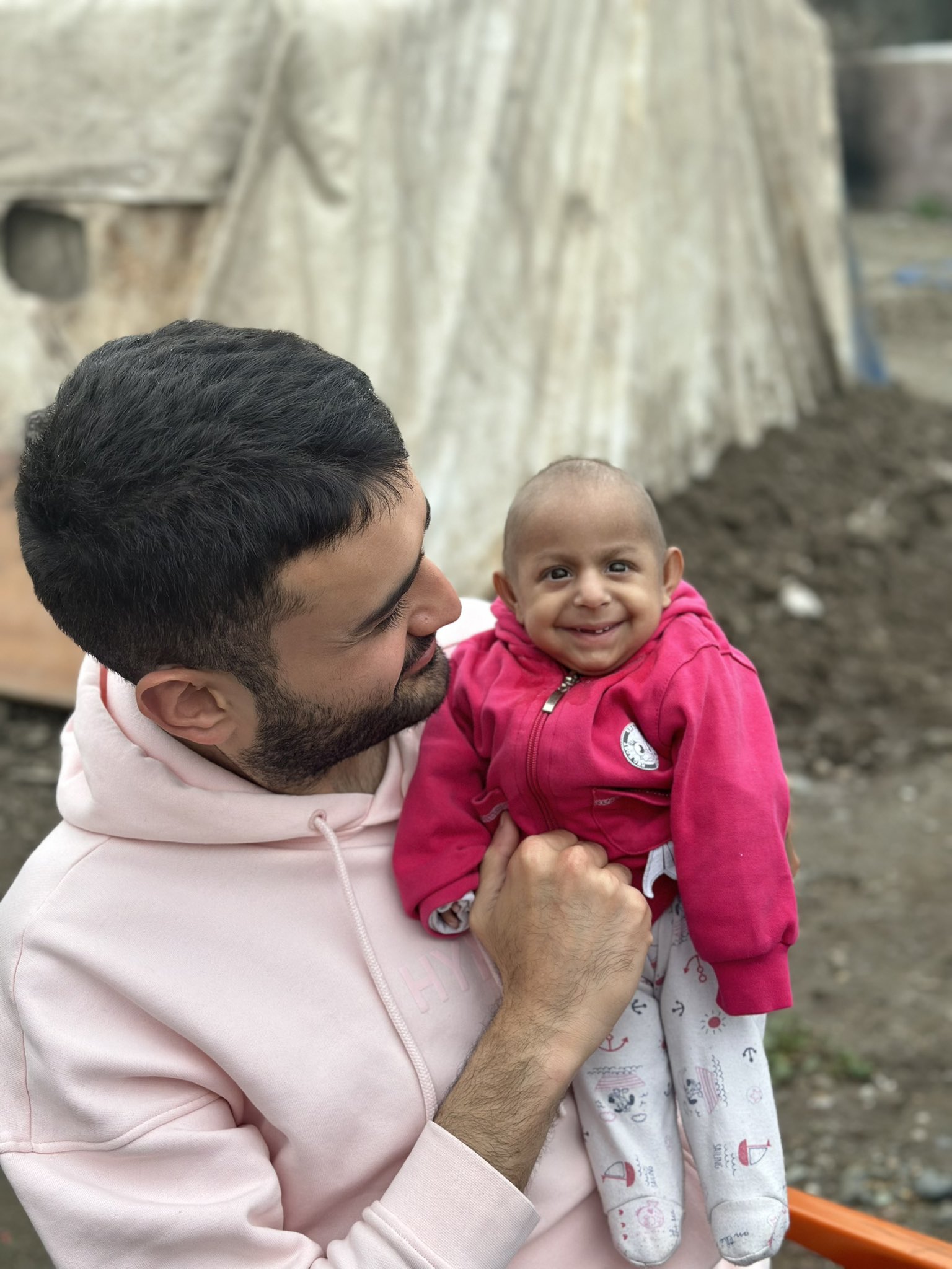 Burak Özdemir on X: "❤️‍🩹❤️ https://t.co/2pQx5YVCyL" / X