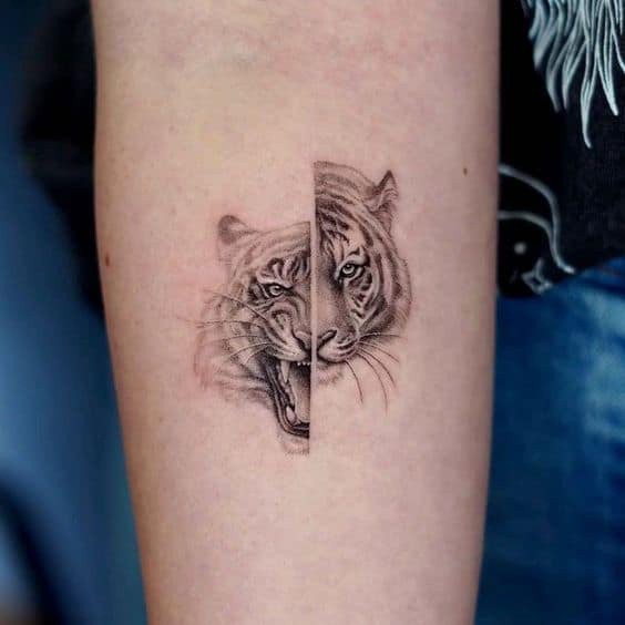 TattooConnectAu's tweet photo. Whatever you decide on, your black and gray tiger tattoo is sure to be eye-catching and unique.
Read more
https://t.co/NDuV8Kqod5
#Liontattoodesigns #Liontattooideas #Tattooartists #LowerArm #Inked #Tattooideas #Tattoo https://t.co/7eAHOHDL6C