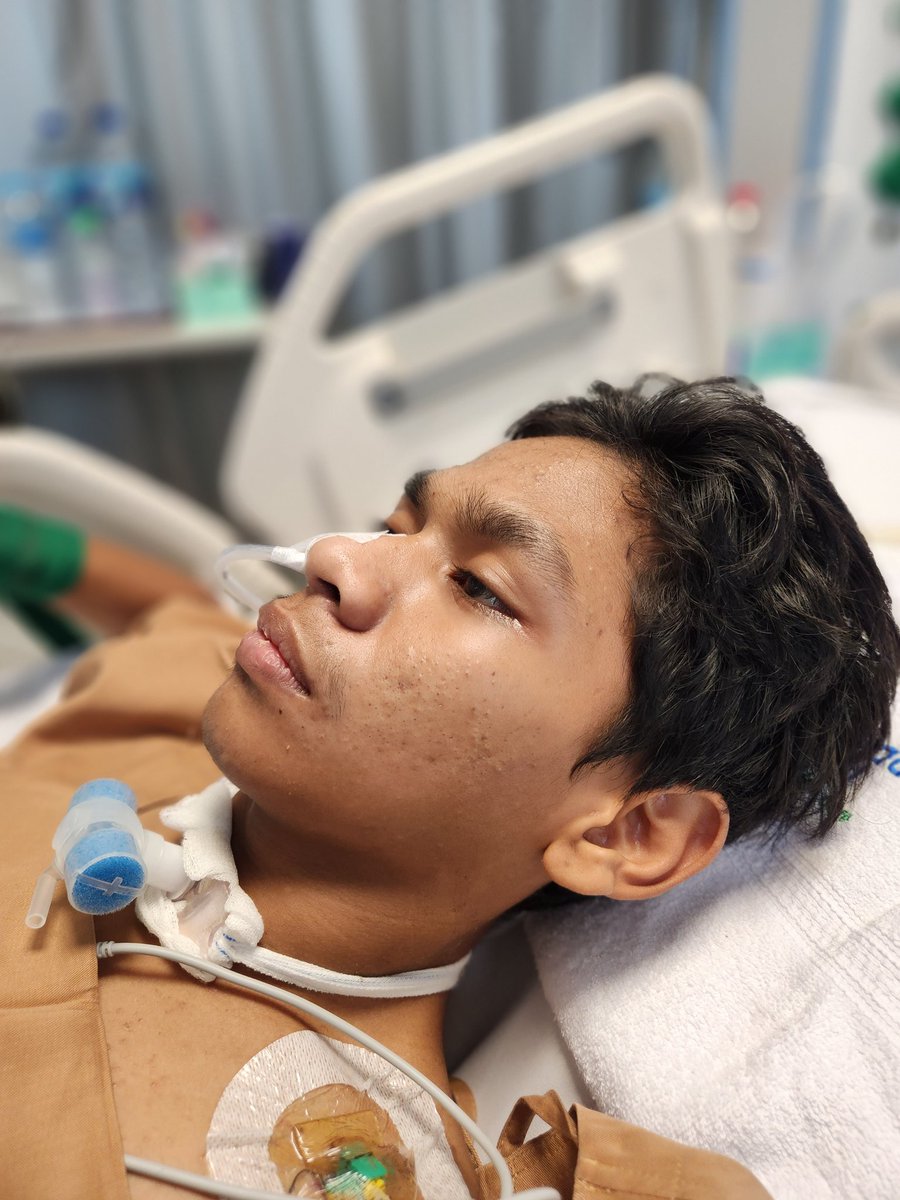 Di hari ke 30 ini, ular2 beludak itu mau pake permaafan saya saat itu untuk meringankan mereka kelak. Saya tarik ucapan itu

Saya tulis disini, didepan anak saya yang detik ini belum sadar, masih berjuang karena kerusakan berat pada syaraf otaknya, bernafas melalui trakestomi