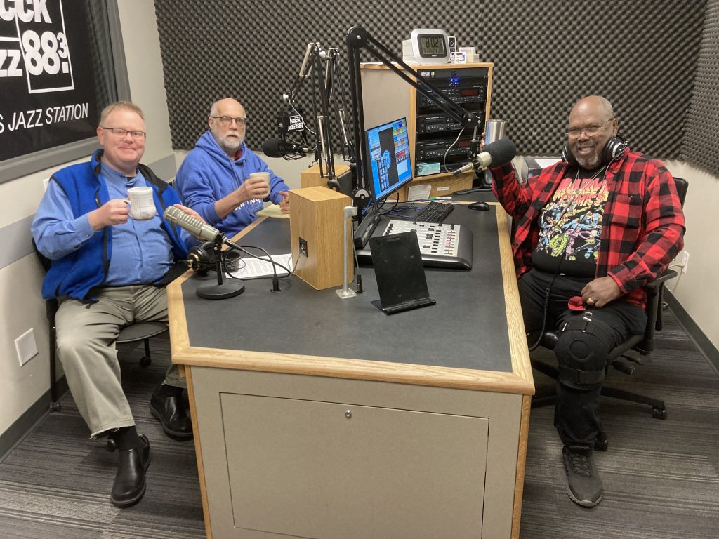 Talking Pictures 3-22-23 - 65 (2023) and Konga (1961) with Hollis Monroe, Phil Brown and Ron Adkins. ow.ly/FcV450Np3T1