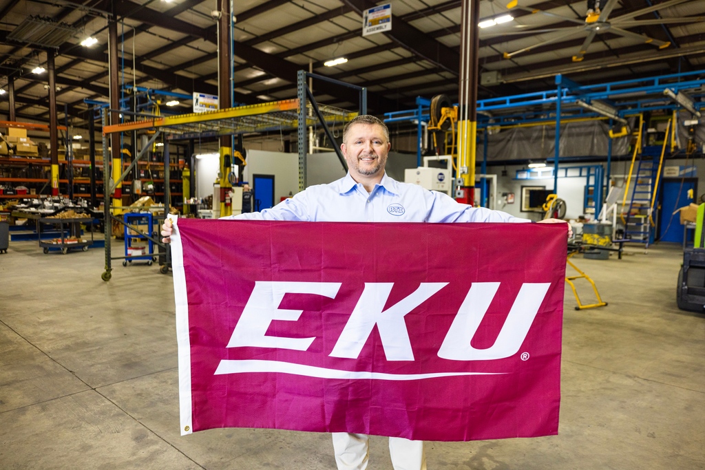 eku's tweet photo. Have you heard? EKUโs newest degree program is in manufacturing engineering! Read about #EKUGrad, Russ Sells, and his successful career in this high-demand field on https://t.co/5ld5anc6AM ๐ โ๏ธ #EKUPrograms https://t.co/3SmTNz4I8T