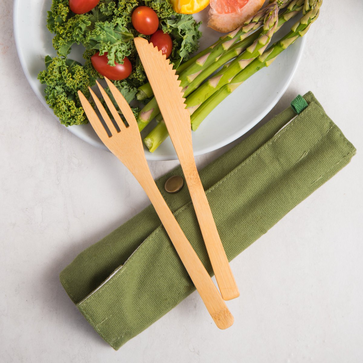 'A zero waste lifestyle is a journey.  Not a destination.' -Unknown

Plastic free, zero waste, reusable utensils that are beautiful too.  These are great for your purse, picnics, camping, emergency kits and more!
brooklynmadenatural.com #zerowastejourney