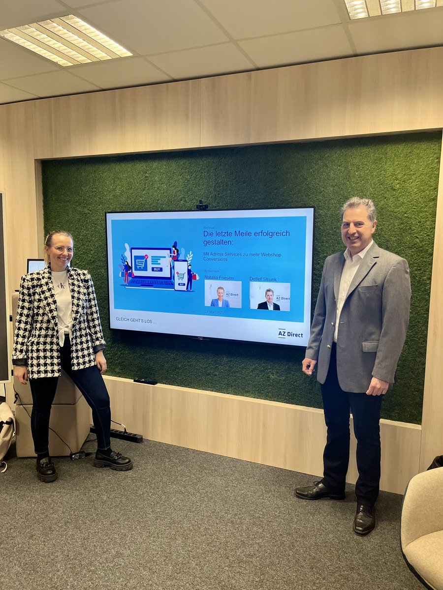 DirectAz's tweet image. It‘s a wrap! 🎥✅ 

Natalia Friesen und Detlef Strunk haben unser #Webinar zum Thema „Die letzte Meile erfolgreich gestalten: Mit Adress Services zu mehr Webshop Conversions“ heute gerockt🔥

Vielen Dank an alle Teilnehmer*innen sowie den tollen Austausch im Nachgang! 🙏🏻