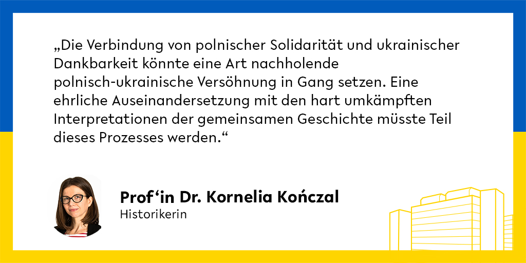 unibielefeld's tweet photo. Polens Rolle in der #EU hat sich mit dem Ukraine-Krieg verändert. Dr. Kornelia Kończal (@unibielefeld) erklärt die große #Solidarität mit der #Ukraine und blickt auf die bewegte gemeinsame Vergangenheit beider Länder. https://t.co/3p4kR16G77 @VolkswagenSt https://t.co/MyiVB3Udts