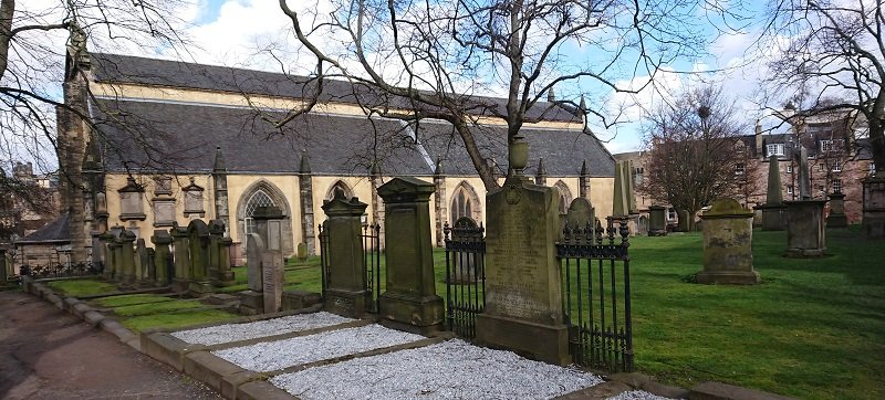A new book uncovering the stories behind one of Scotland’s most iconic graveyards will be launched next month. lifeandwork.org/news/news/post… @churchscotland @greyfriars_kirk @FoGKOfficial