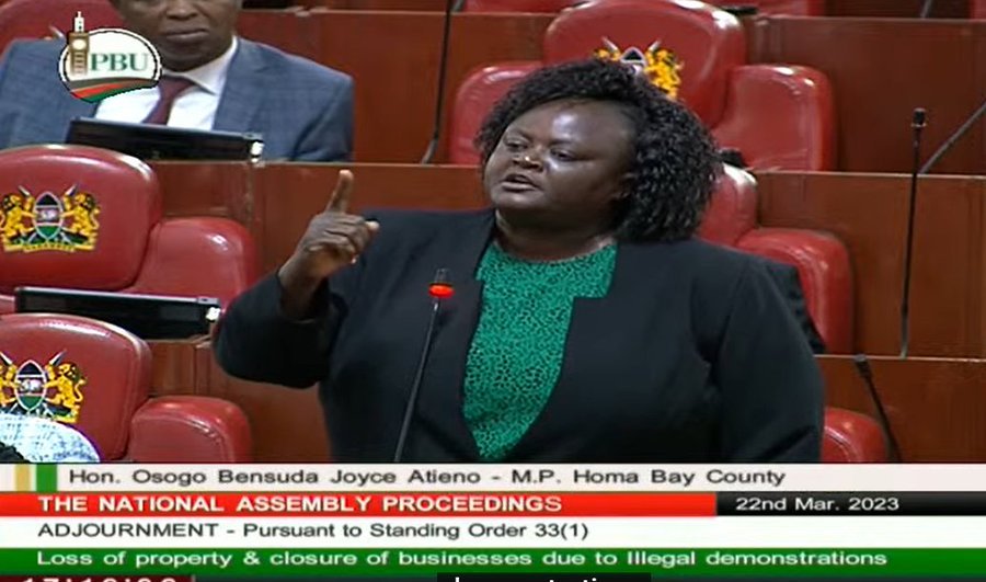 MzalendoWatch's tweet photo. I want to say that there are no demonstrations in this country, it is expression of the status of this nation. As the Woman Rep of Homa Bay County, I want to state that this nation is hungry and there is no question about it. ~ Hon. Joyce Bensouda. #BungeLiveNA. https://t.co/LbJGOwCUxJ