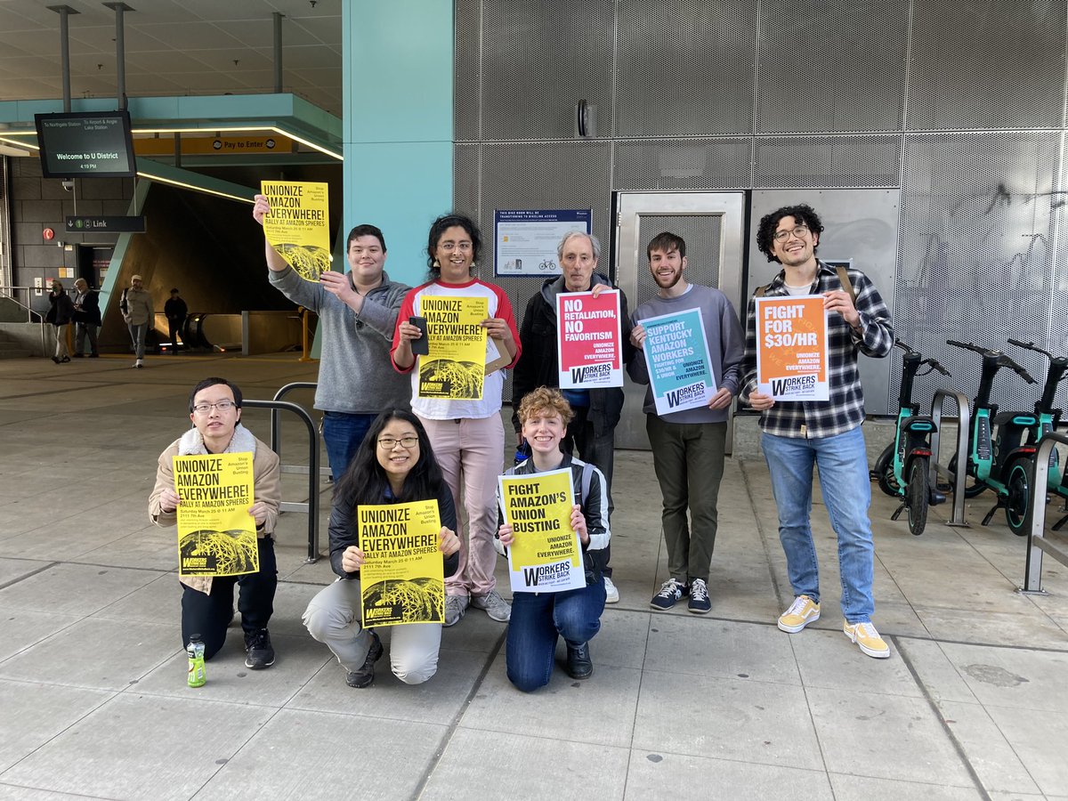 julia_kobelt's tweet photo. In north Seattle yesterday with @wrkrsstrikeback we raised over $150 and got dozens of signatures in support of Amazon workers at KCVG fighting for a union! #UnionizeAmazonKCVG #UnionizeAmazonEverywhere https://t.co/yIjZ5CDPqK