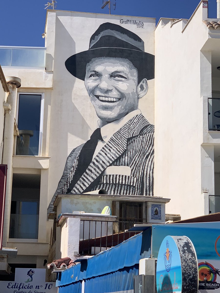 stevealtman007's tweet photo. @NancySinatra Anazing mural of your dad in Torremolinos https://t.co/qpCnkSyrPS