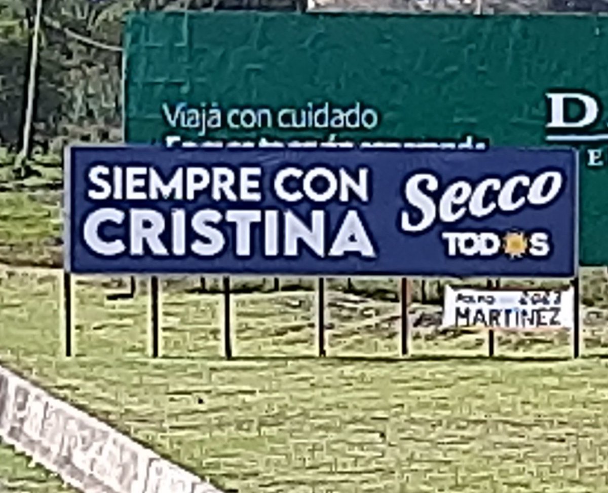 naccacche's tweet photo. Esta publicidad está a la entrada de la plata es un hdp es evidente que estamos todos secos si la plata no vale nada y las cosas todos los días más caras .
No me pongas un cartel!!!!!! https://t.co/u0RHud7CMU