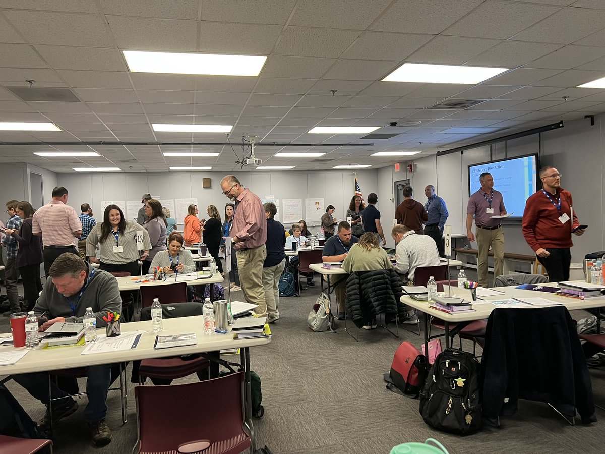 loudoncountysch's tweet photo. Eighty educators from across East TN gathered at @loudoncountysch for TSIN computer science training. #allkidsdeservecomputerscience #tnstem #reachthemall https://t.co/CwKBXWz9yd