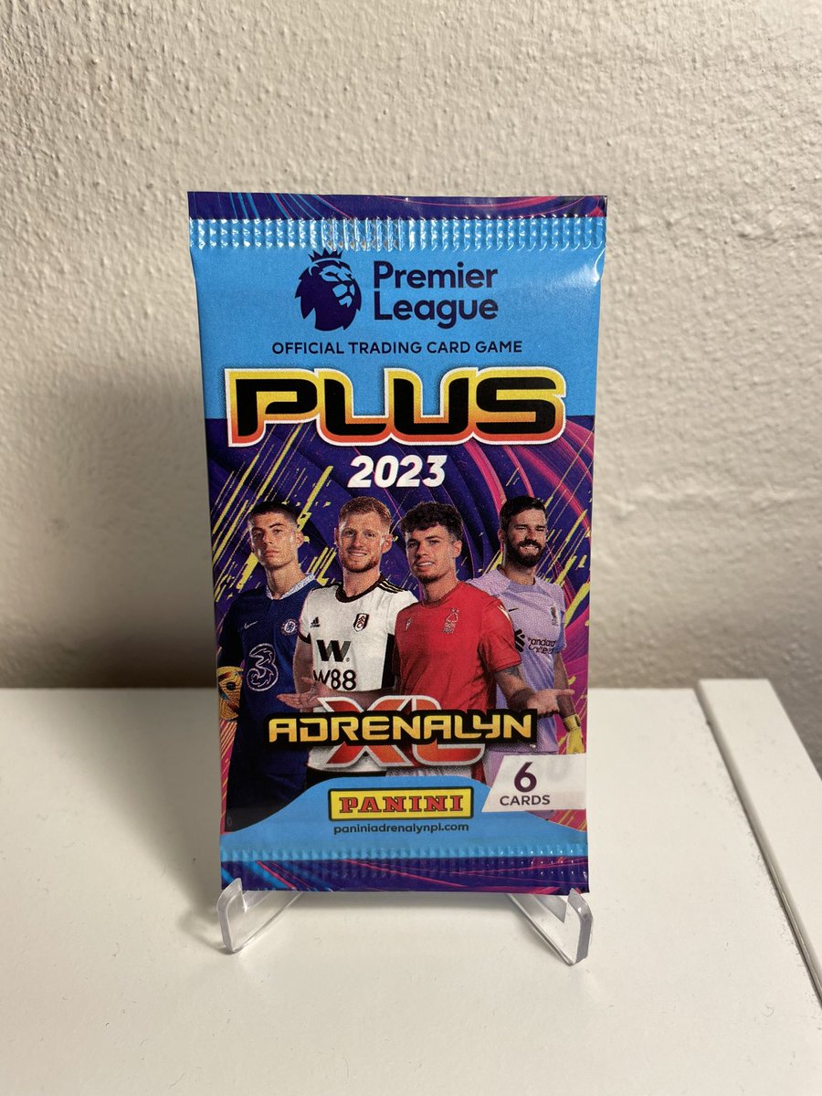 samlekortet's tweet photo. Så fik vi den nye Panini Premier League PLUS-serie på hylderne! 🏴󠁧󠁢󠁥󠁮󠁧󠁿🏆

I den nye serie kan du være heldig at trække en box med en autograf i, hvilket ikke har været set før i Premier League-serien. 🤩

Derudover er alle vintertransfers med🥇

Se mere på: https://t.co/8tKoBWABud 😍 https://t.co/9WAhdxrYJz