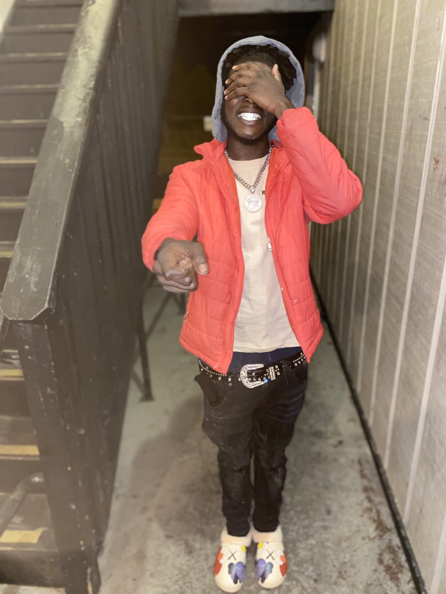 4 pic. Washed my skin off with bleach kause blood on it🫣 #dub#global#blackmen#glo#biggest#wow https://t.co/cRWY8ajybU