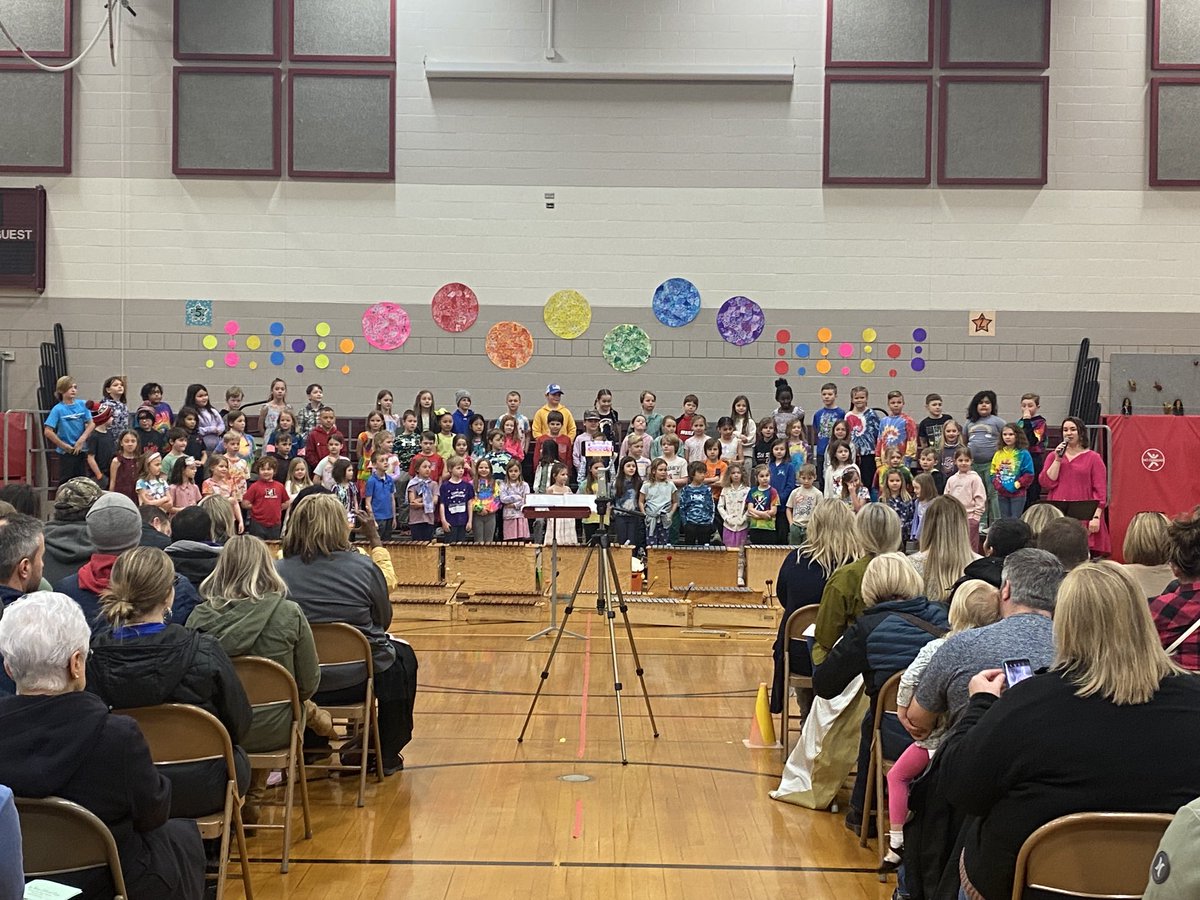 Our second graders are ready to perform.  #musicinourschools ⁦@keri_sollitt⁩ ⁦@ISD728⁩ @WCampbell728