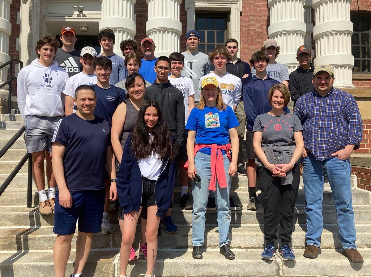 SIHSCleveland's tweet photo. We are one month away from our annual Spring Into Action day of service! 

Students, families, alumni, neighbors and friends are invited to join us on April 22 from 9 a.m. to noon to help with various neighborhood spring clean-up projects.

Register today: https://t.co/rr3geM8WlC https://t.co/OSJOMXt3Yc